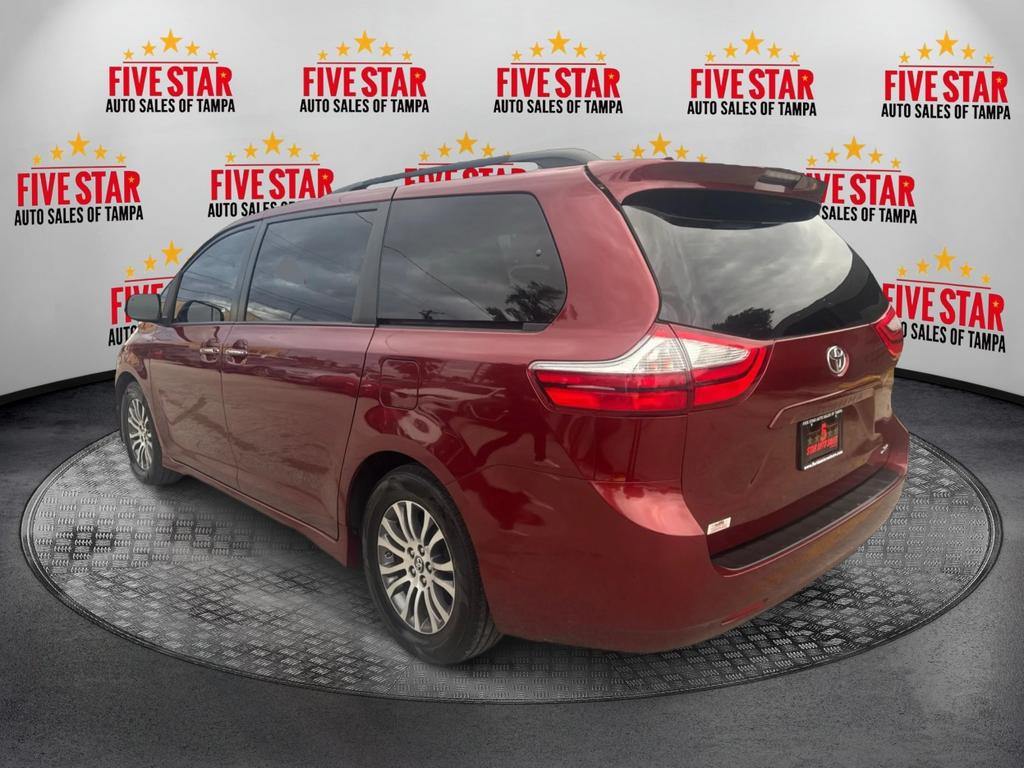 2019 Toyota Sienna - $19,995