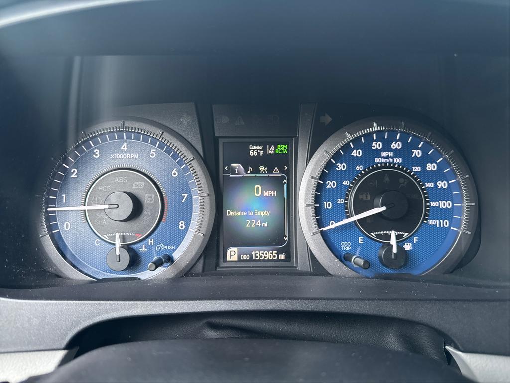 2019 Toyota Sienna - $19,995