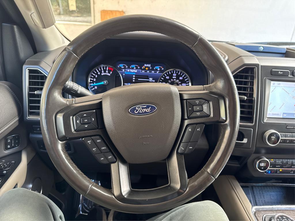 2020 Ford Expedition Max Limited photo