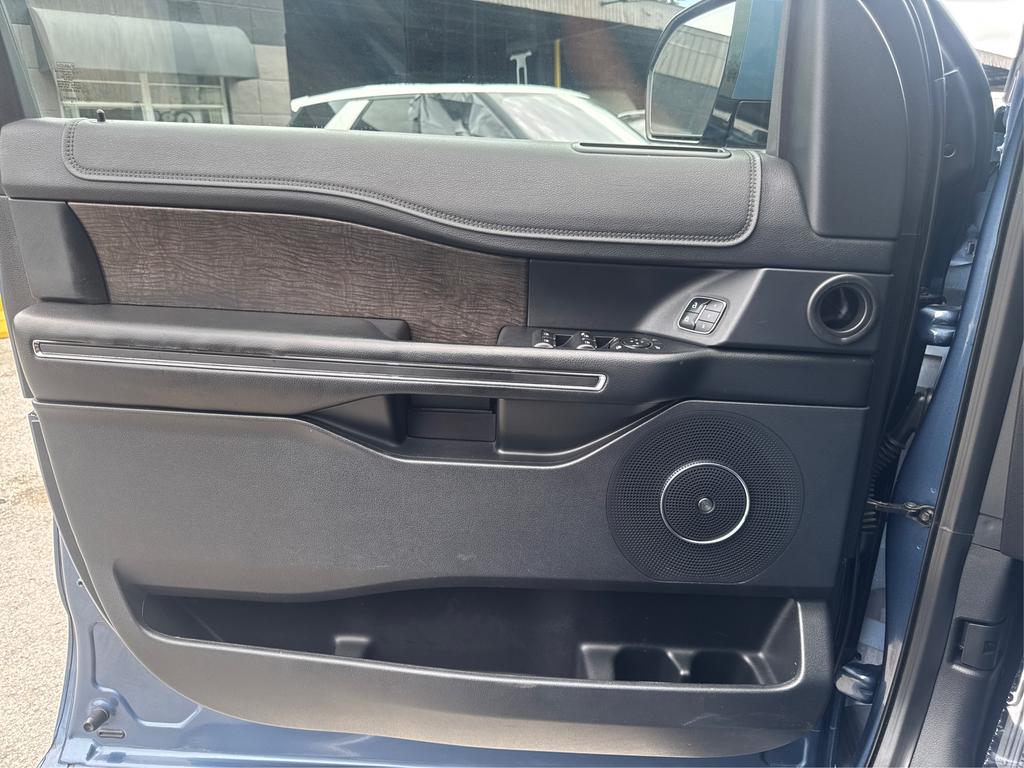 2018 Ford Expedition - $21,995