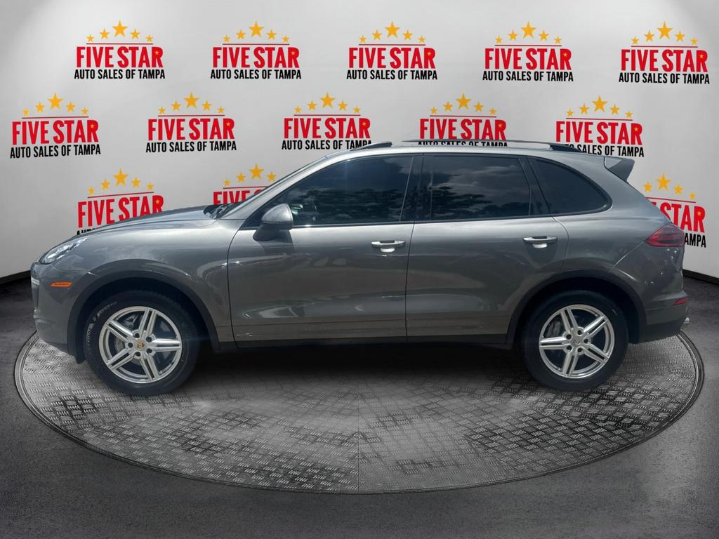 2017 Porsche Cayenne - $25,995