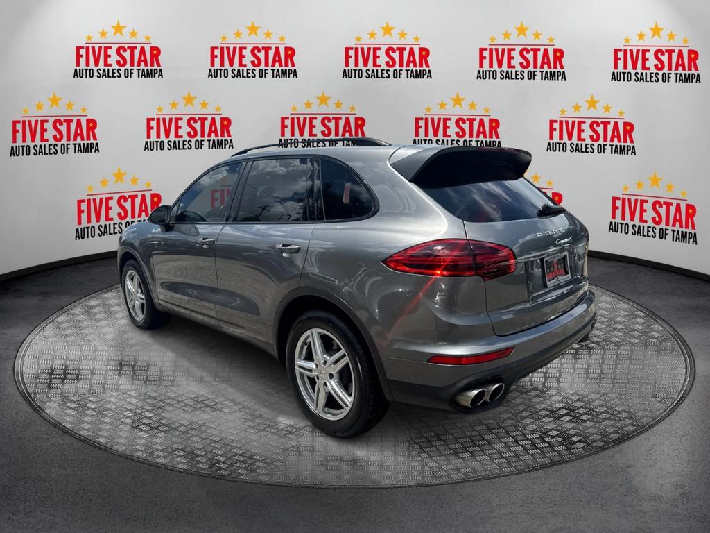 2017 Porsche Cayenne - $25,995