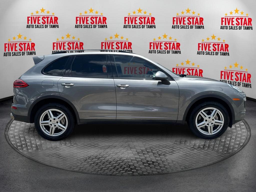 2017 Porsche Cayenne - $25,995