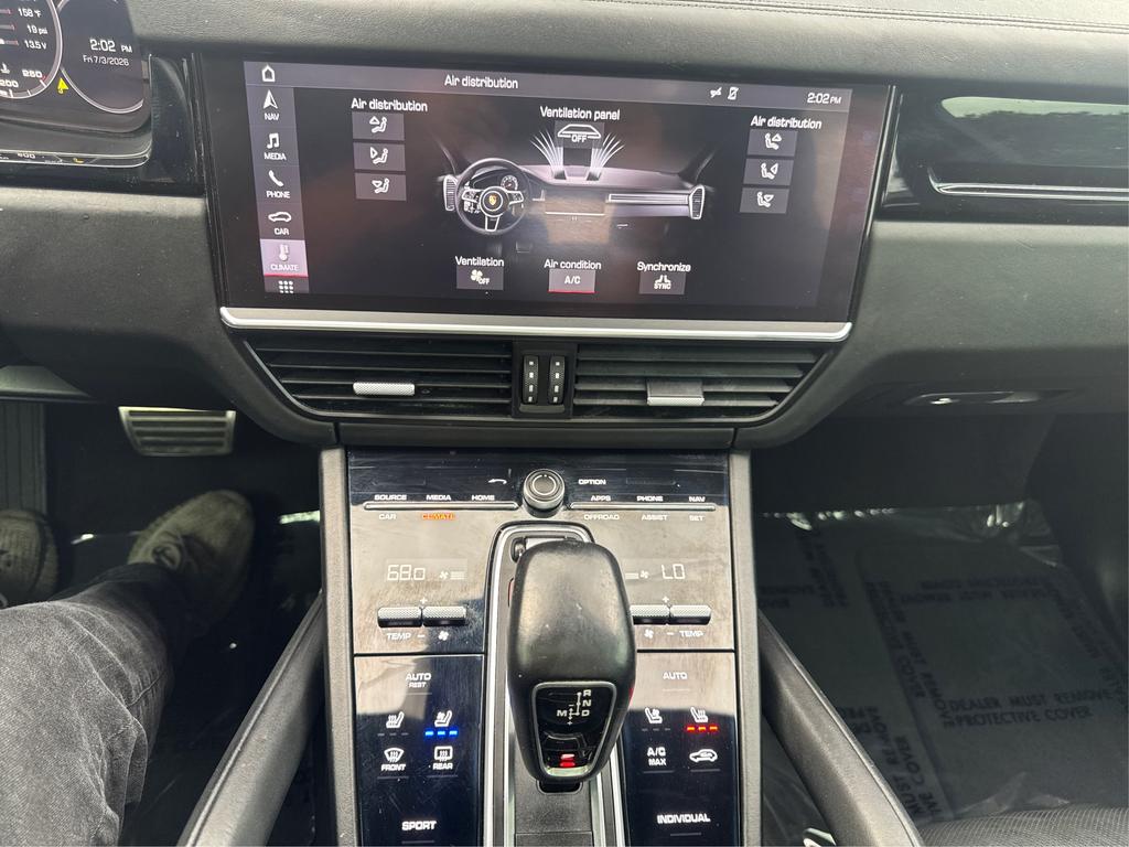 2019 Porsche Cayenne - $31,995