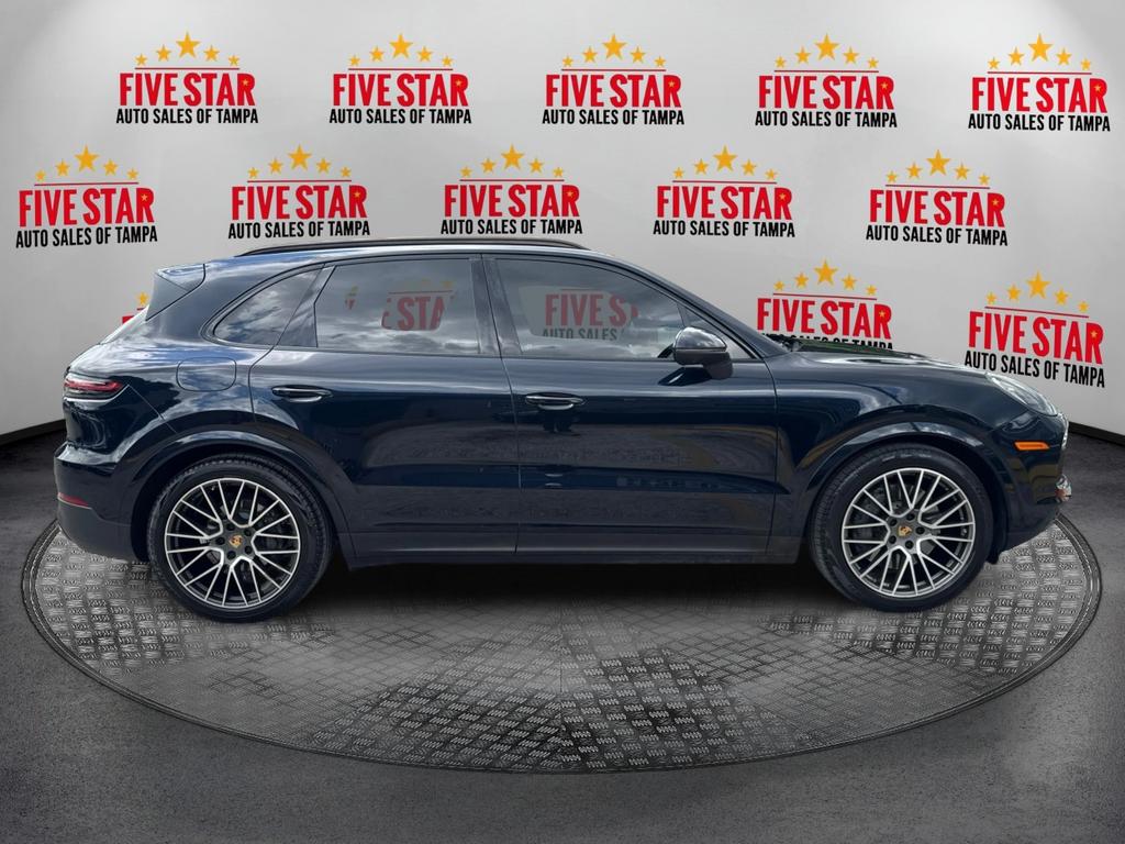 2019 Porsche Cayenne - $31,995