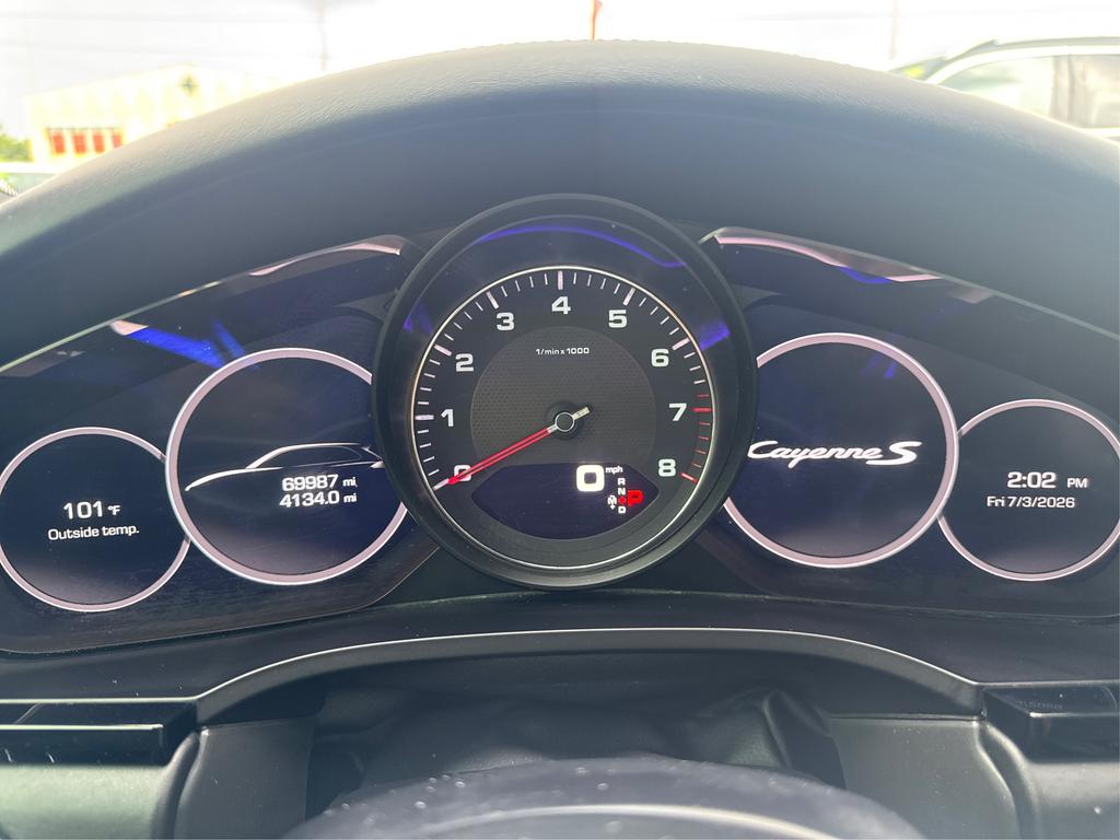2019 Porsche Cayenne - $31,995