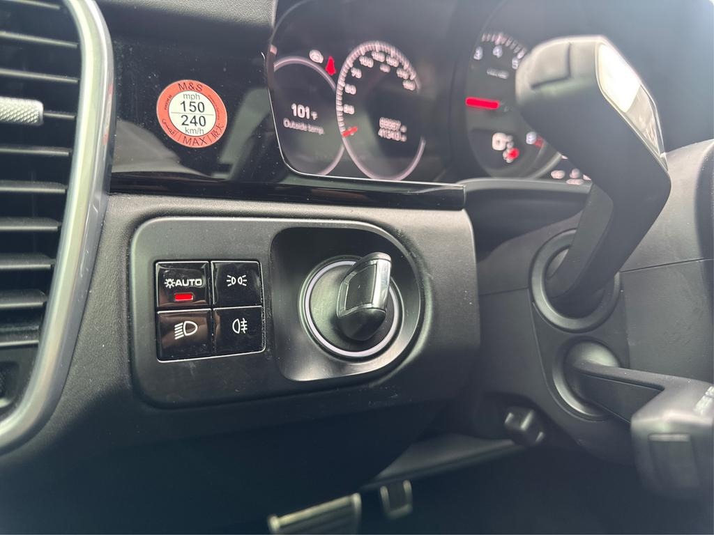 2019 Porsche Cayenne - $31,995
