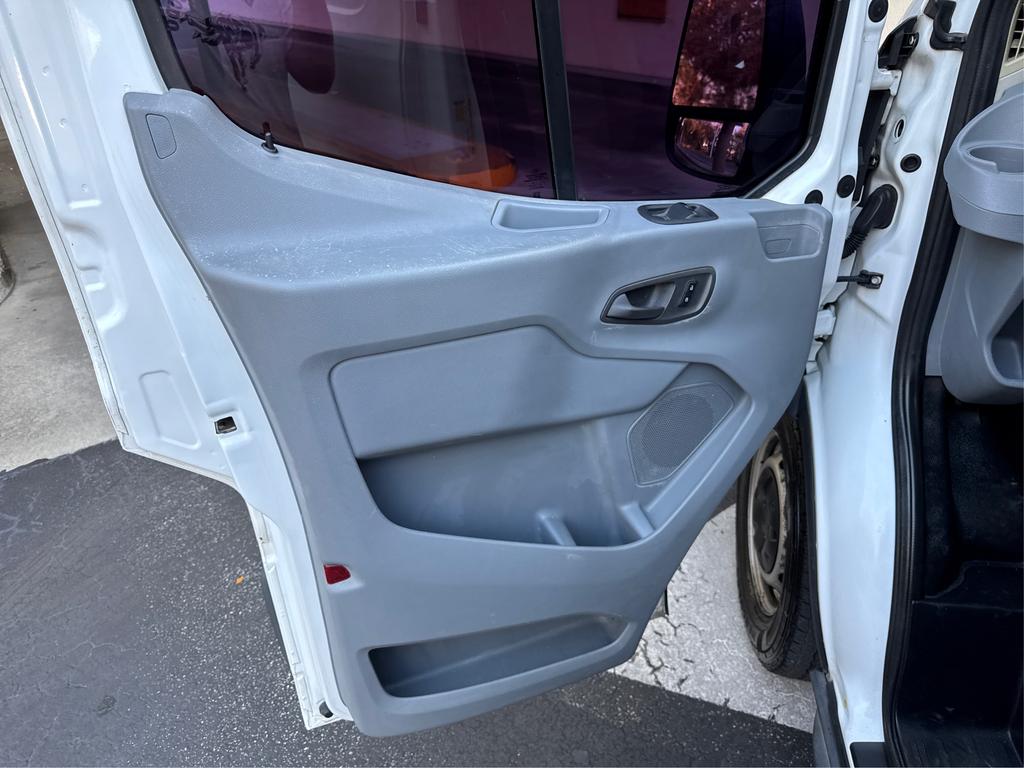2015 Ford Other 150 photo