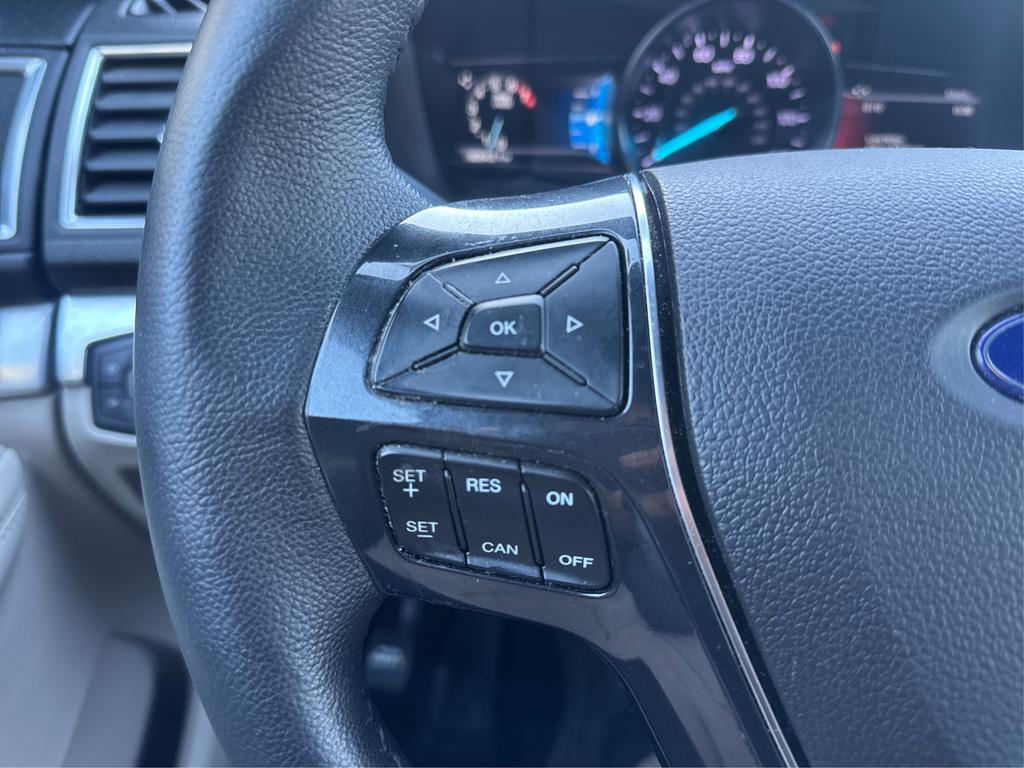 2018 Ford Explorer - $12,995