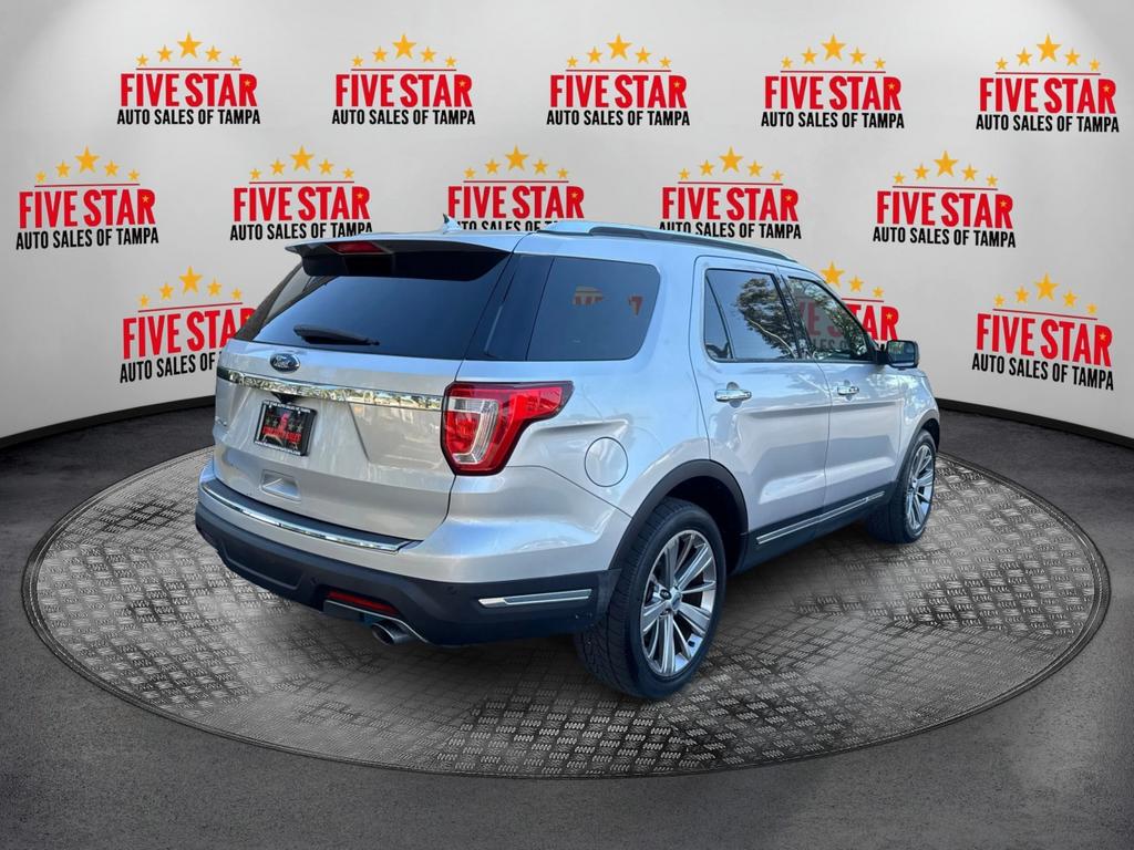 2018 Ford Explorer - $12,995