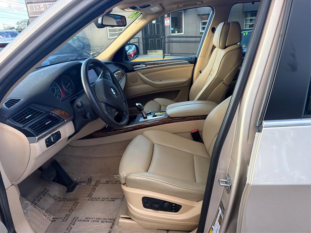 2013 BMW X5 - $9,995