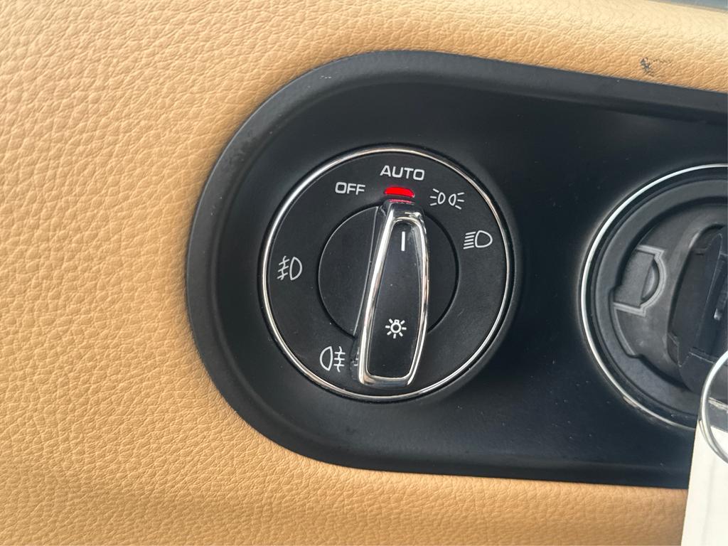 2018 Porsche Macan - $13,995