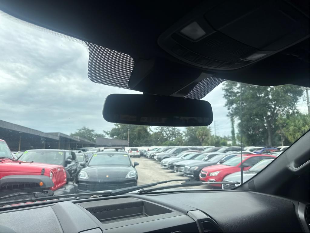 2020 Ford F-150 - $28,995