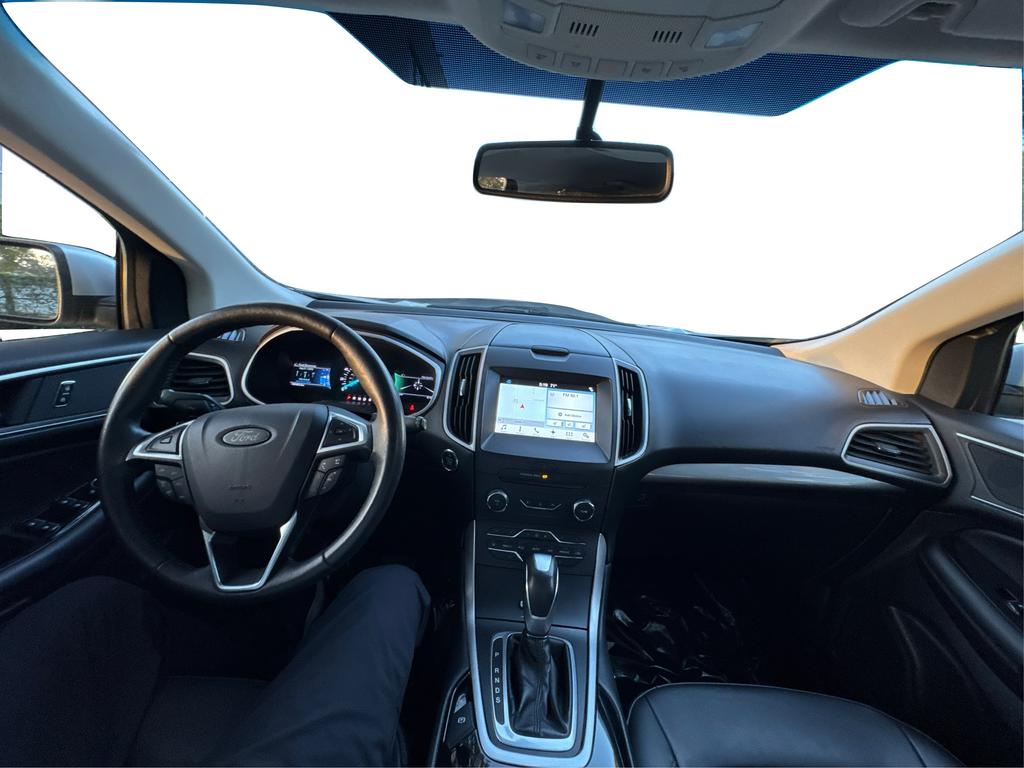 2016 Ford Edge - $8,995