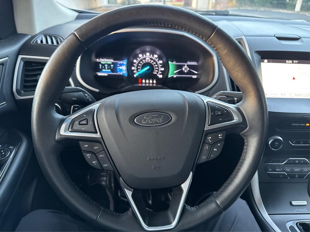 2016 Ford Edge - $8,995
