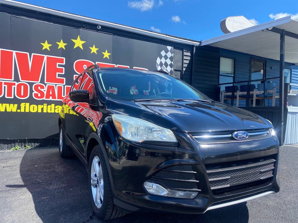 2016 Ford Escape SE photo