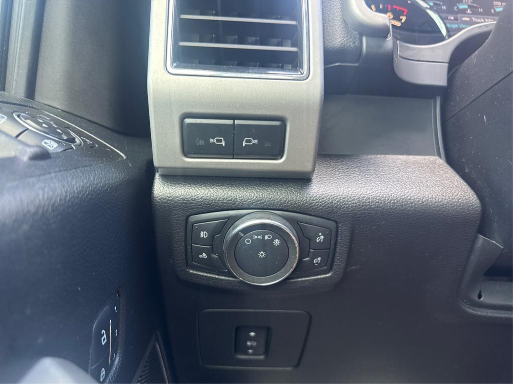 2017 Ford F150 - $22,995