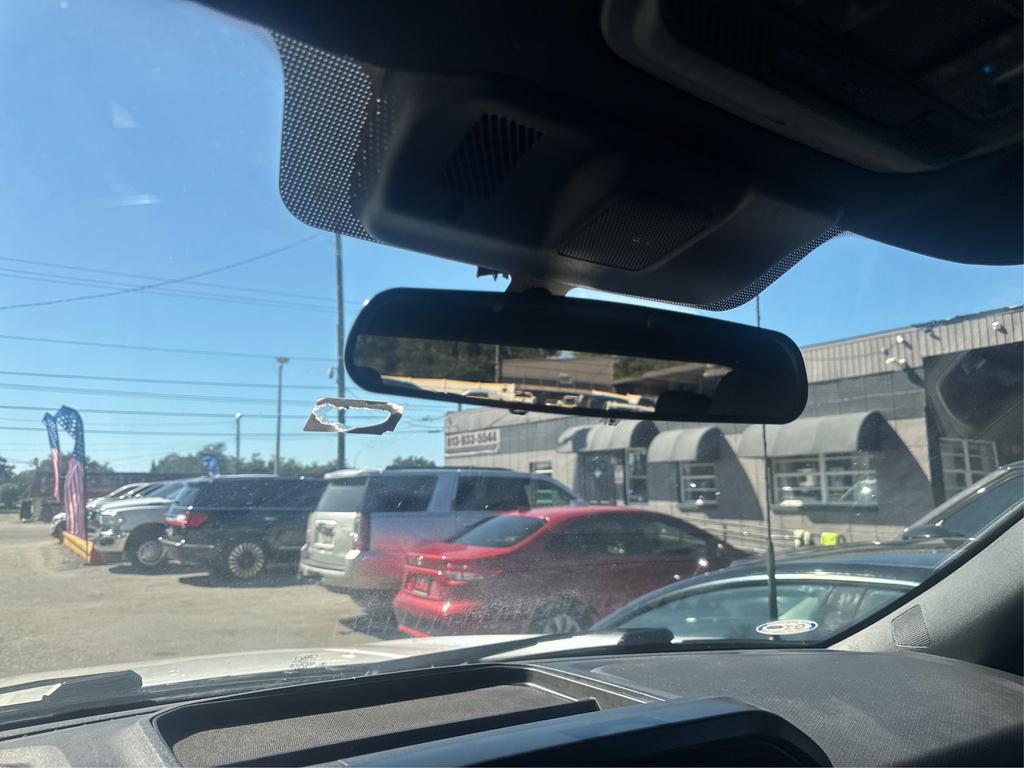 2022 Ford F-150 - $24,995