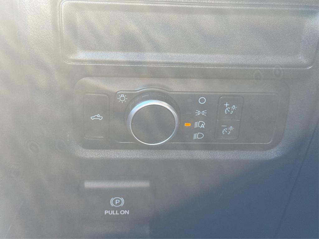 2022 Ford F-150 - $24,995