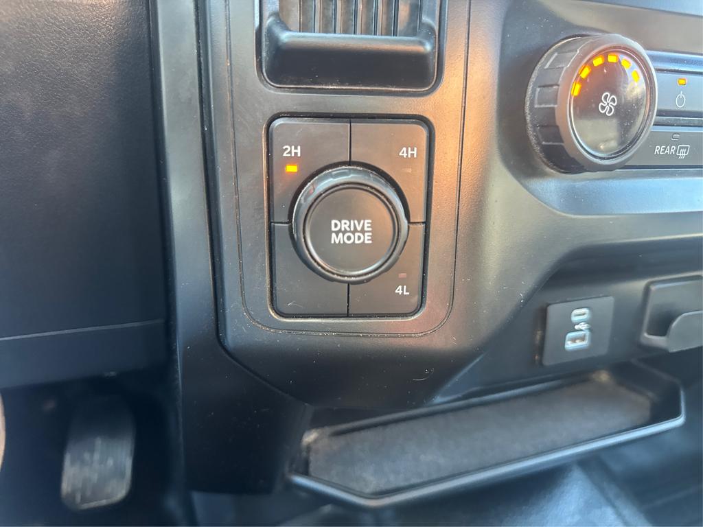 2022 Ford F-150 - $24,995
