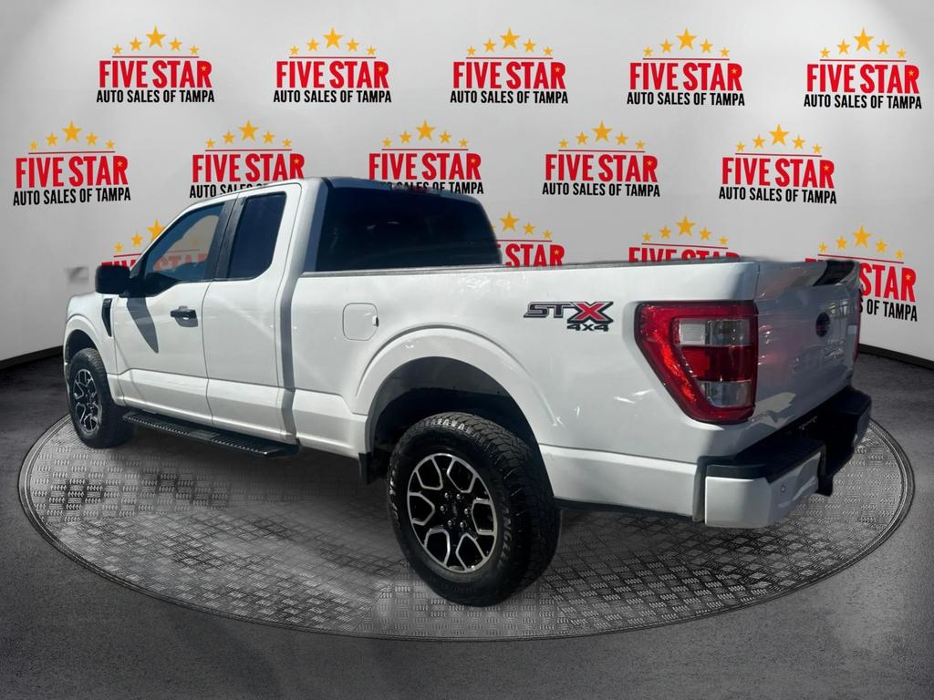 2022 Ford F-150 - $24,995