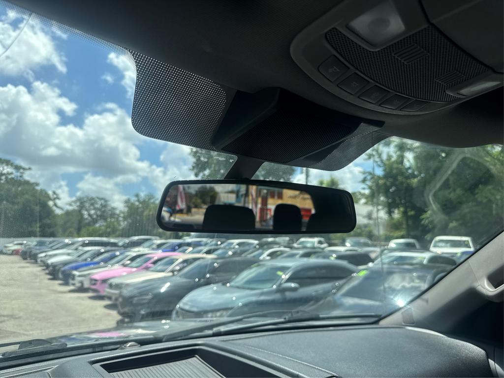 2019 Ford F-150 - $18,995