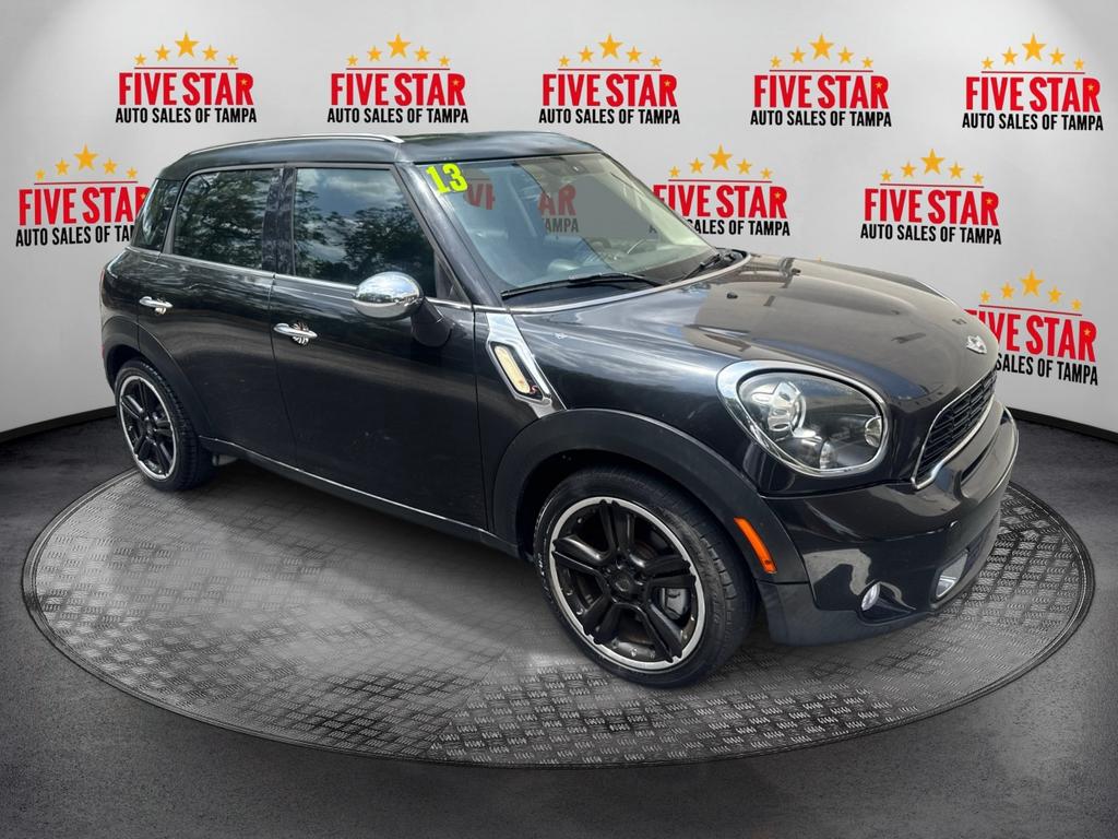 2013 MINI Countryman - $6,995