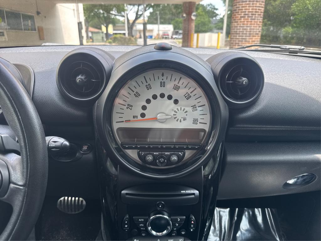 2013 MINI Countryman - $6,995