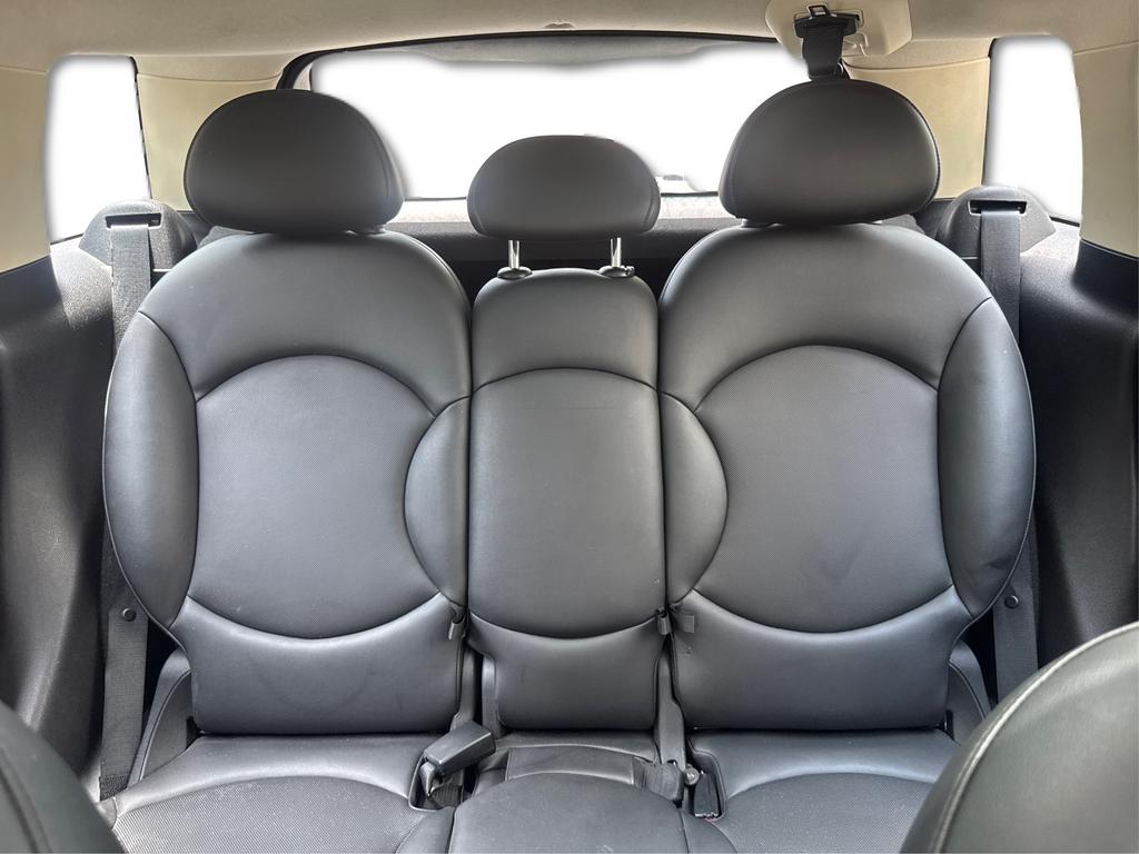 2013 MINI Countryman - $6,995