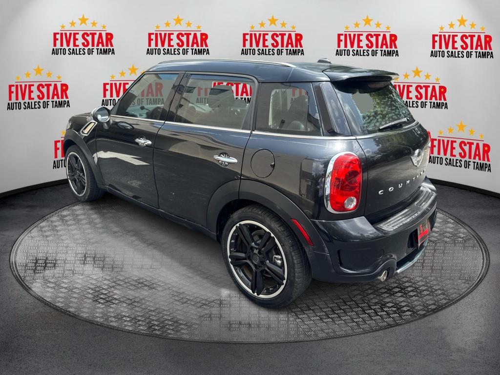 2013 MINI Countryman - $6,995