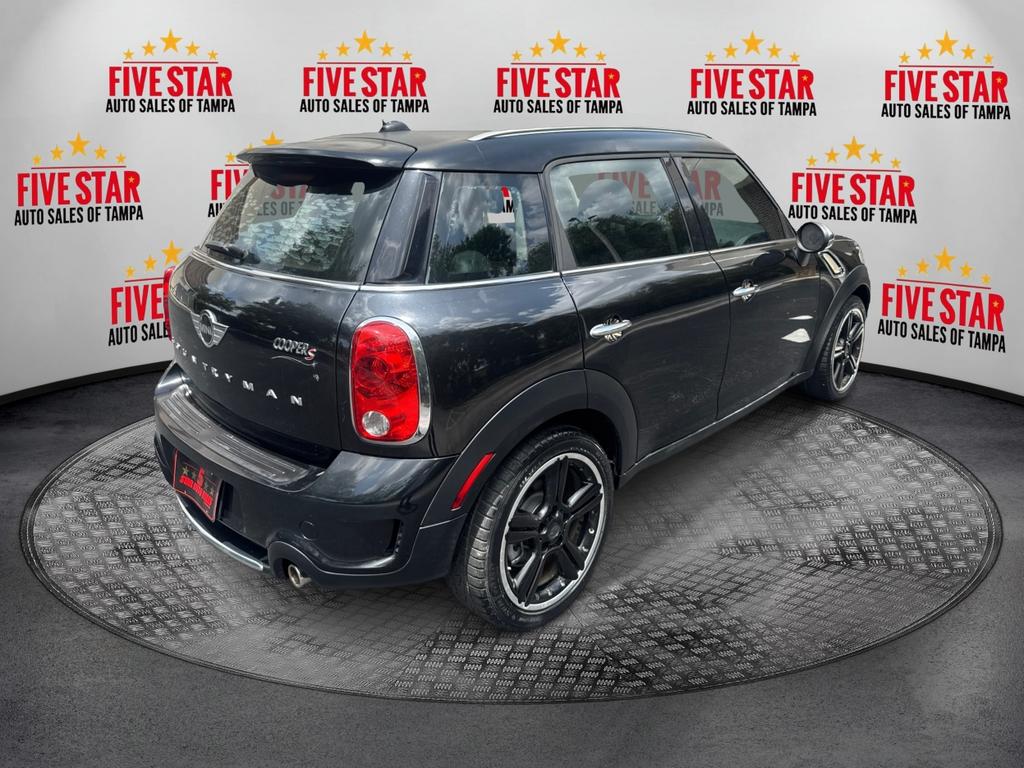 2013 MINI Countryman - $6,995