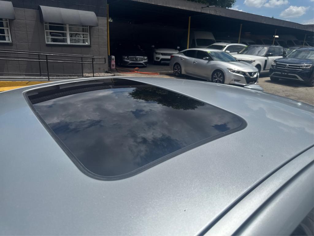 2011 Jaguar XF - $6,995