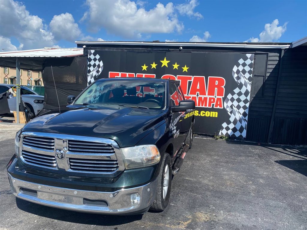 2016 RAM 1500 SLT photo