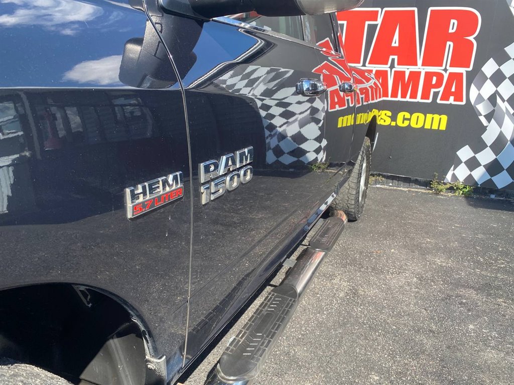 2016 RAM 1500 SLT photo