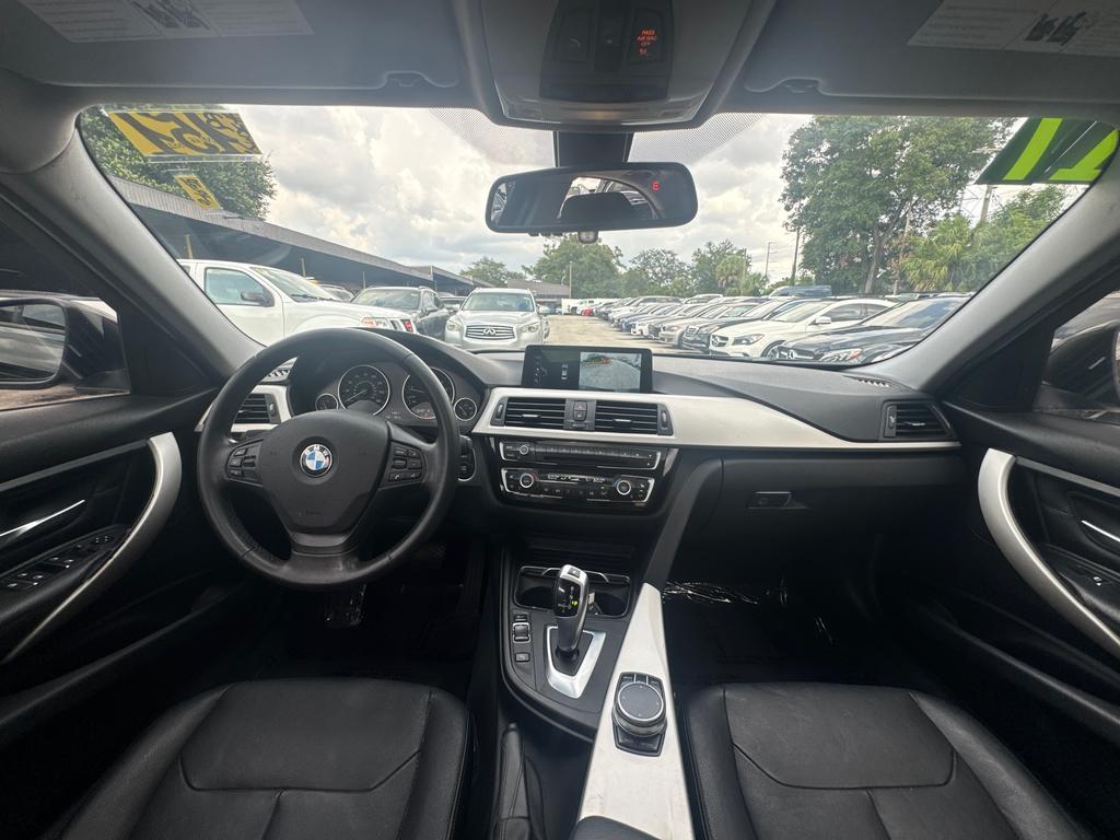 2017 BMW 3 Series - $10,995