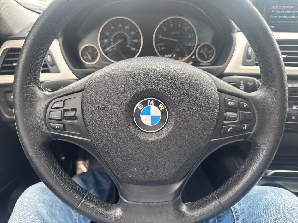 2017 BMW 3 Series - $10,995