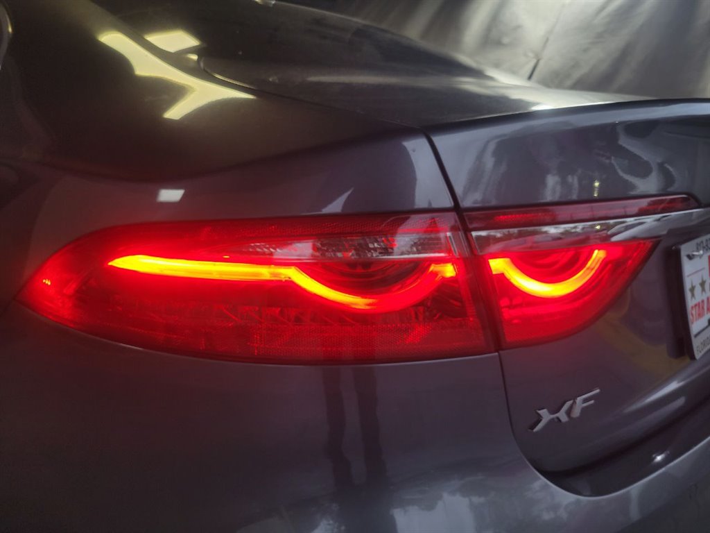 2017 JAGUAR XF Sedan - $14,995