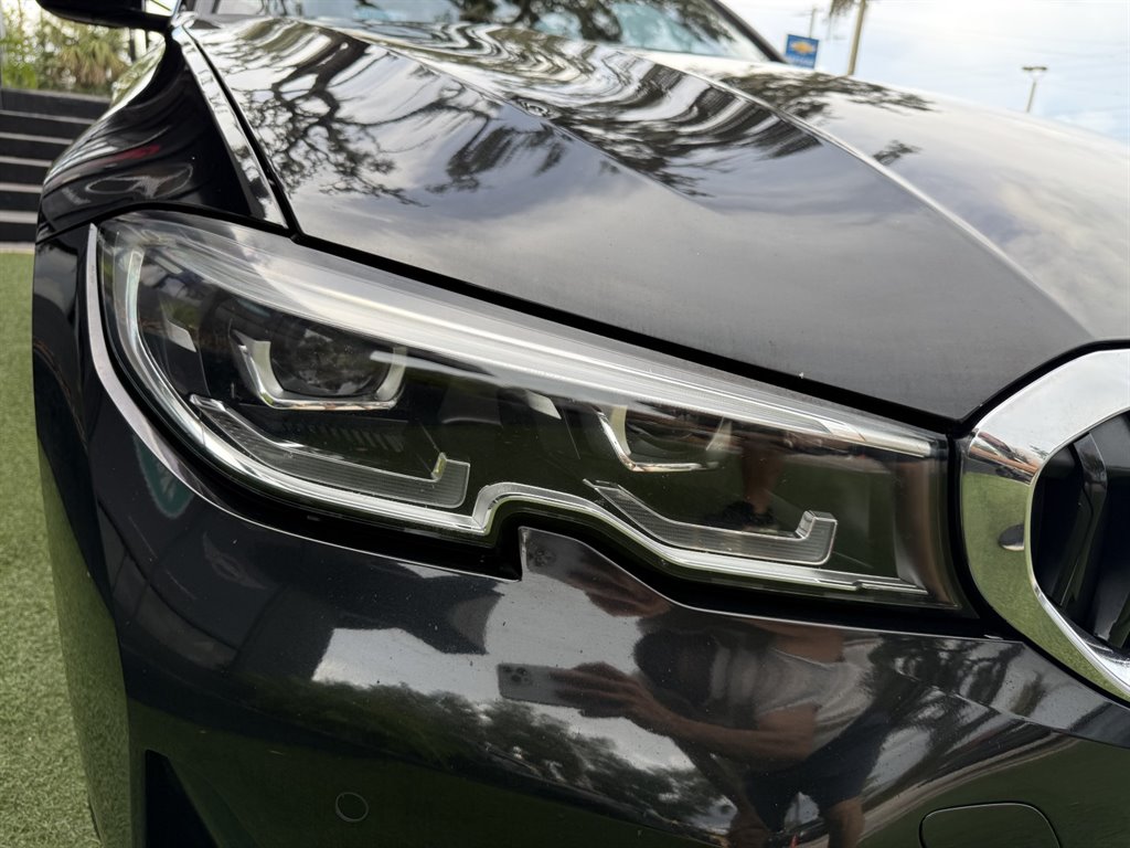 2022 BMW 330i - $25,995