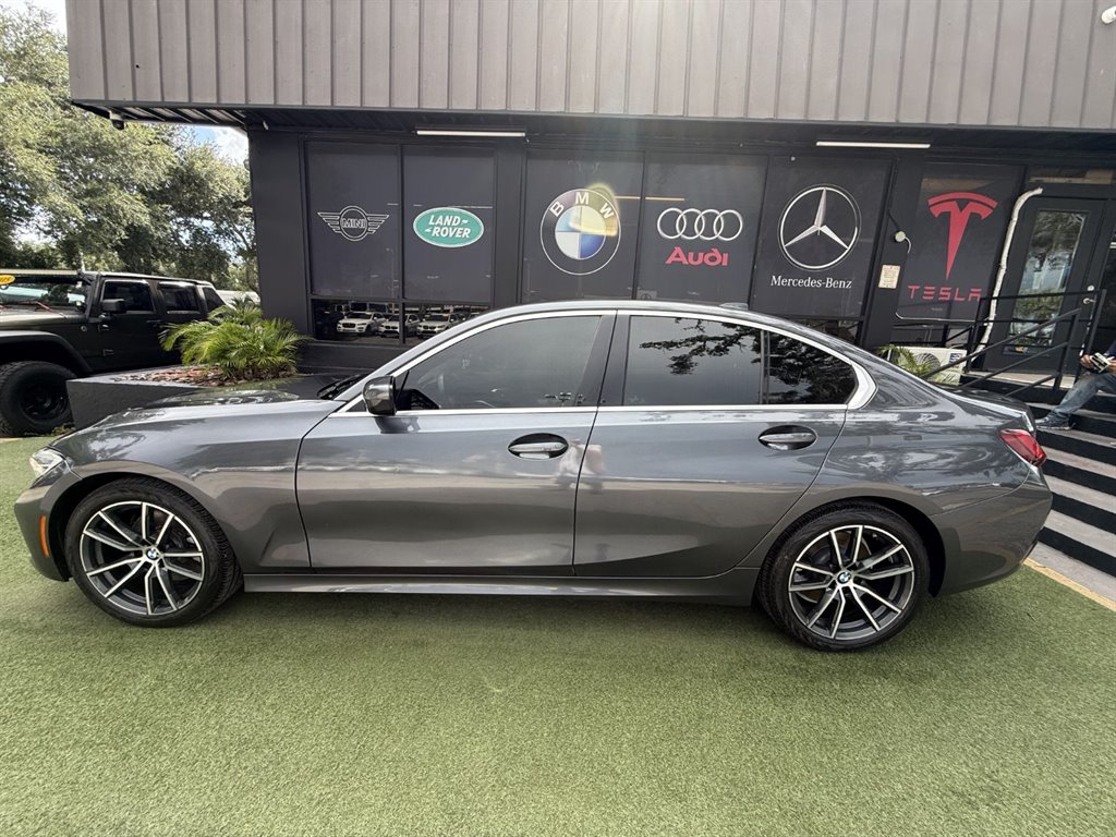 2022 BMW 330i - $26,995