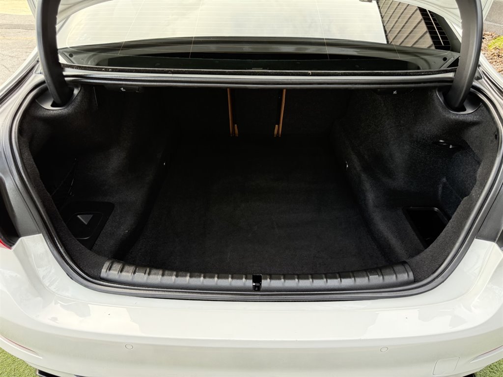 2019 BMW 540i - $19,995