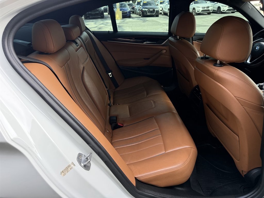 2019 BMW 540i - $19,995