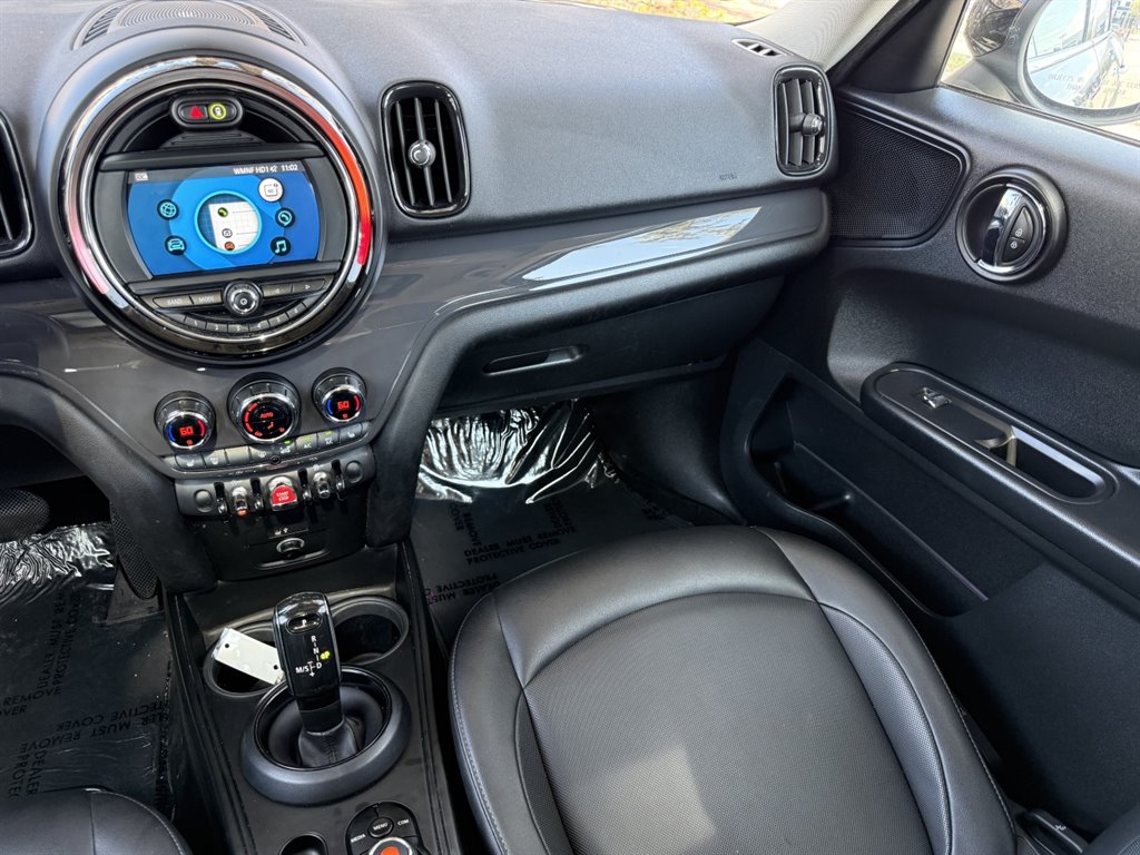 2020 MINI Countryman - $15,995