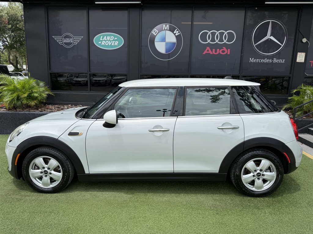 2018 MINI Hardtop - $12,995