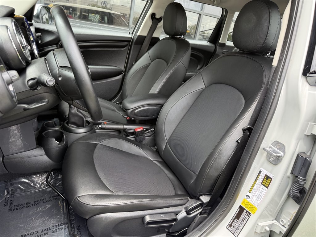 2018 MINI Hardtop - $12,995