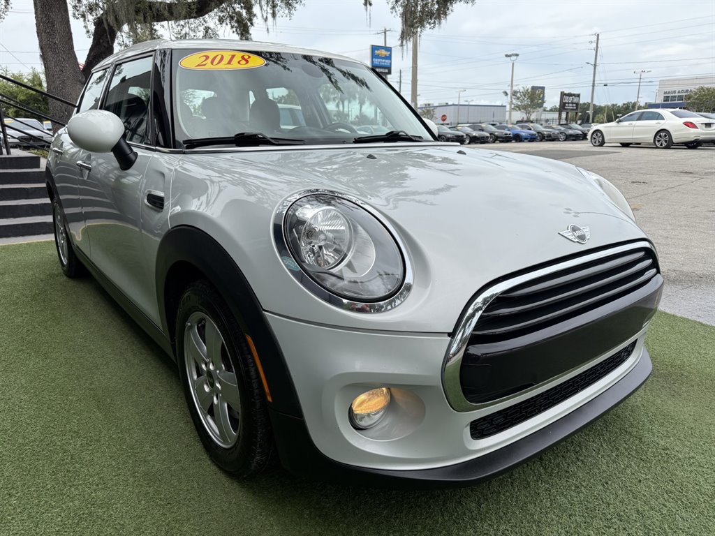 2018 MINI Hardtop - $12,995