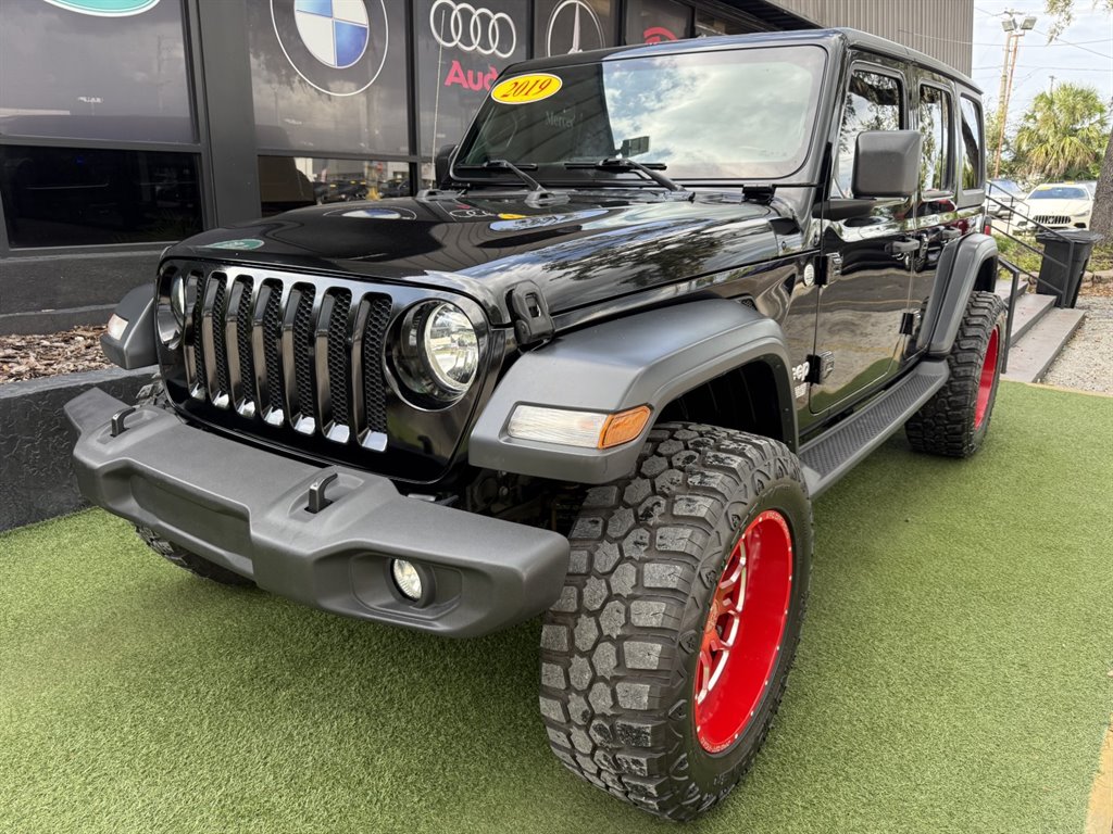 2019 Jeep Wrangler - $19,995