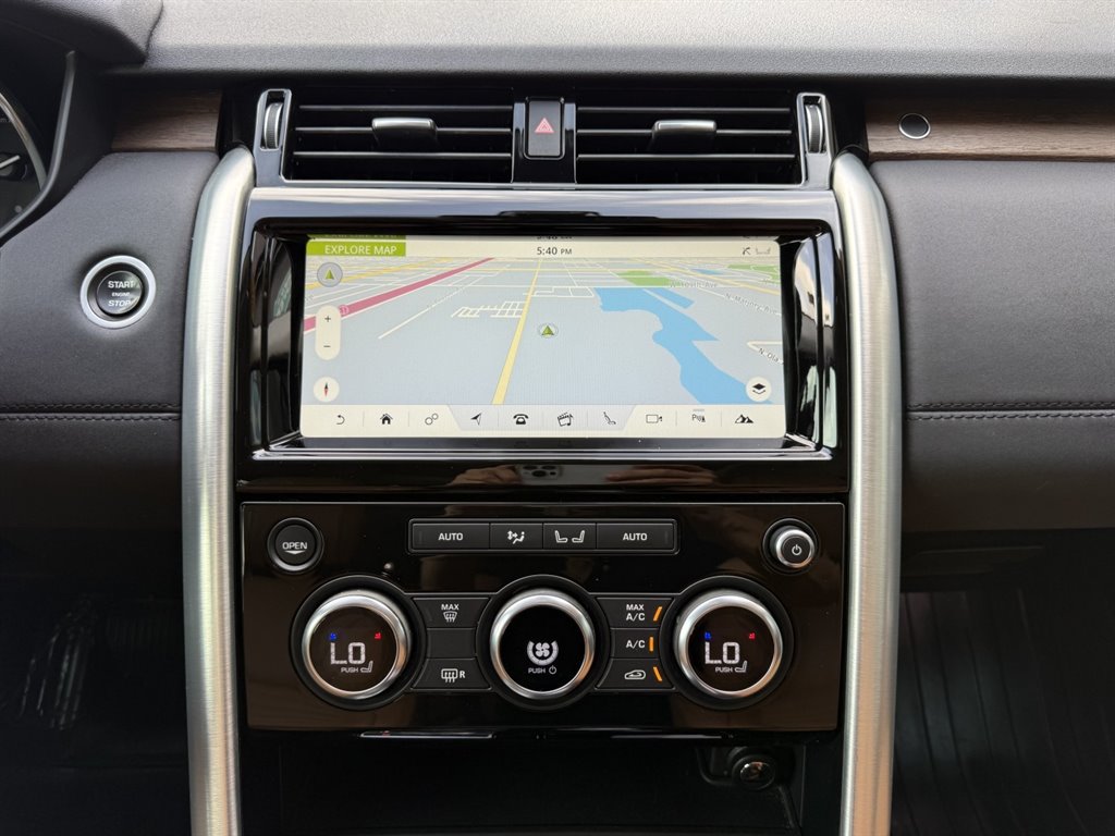 2017 Land Rover Discovery - $13,995