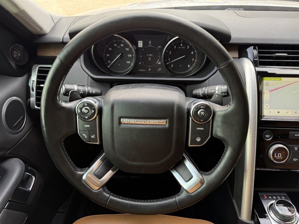 2017 Land Rover Discovery - $13,995