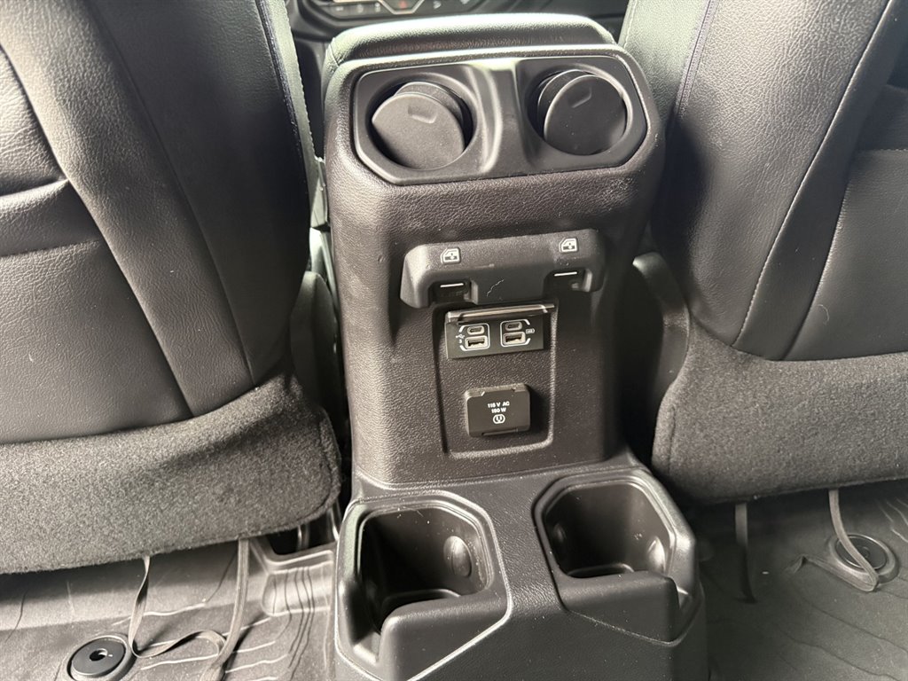 2018 Jeep Wrangler - $23,995