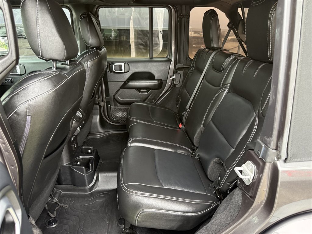2018 Jeep Wrangler - $23,995